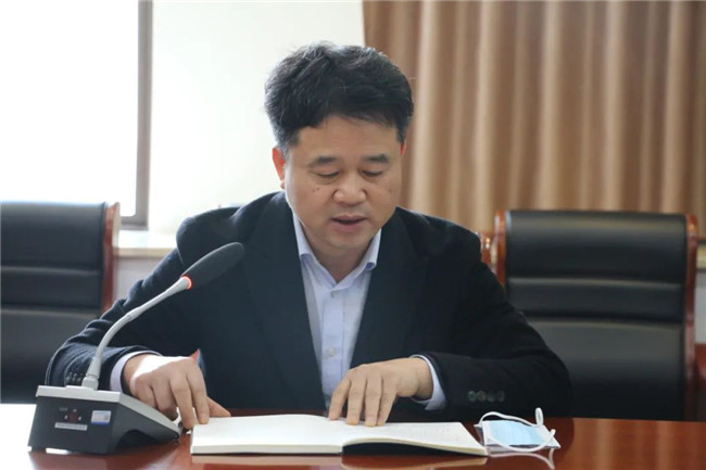 市古鎮(zhèn)投資公司召開春節(jié)期間疫情防控、矛盾糾紛排查和安全生產(chǎn)工作部署會