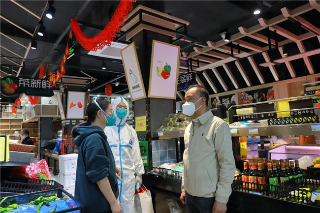 胡景平下基層調度疫情防控工作